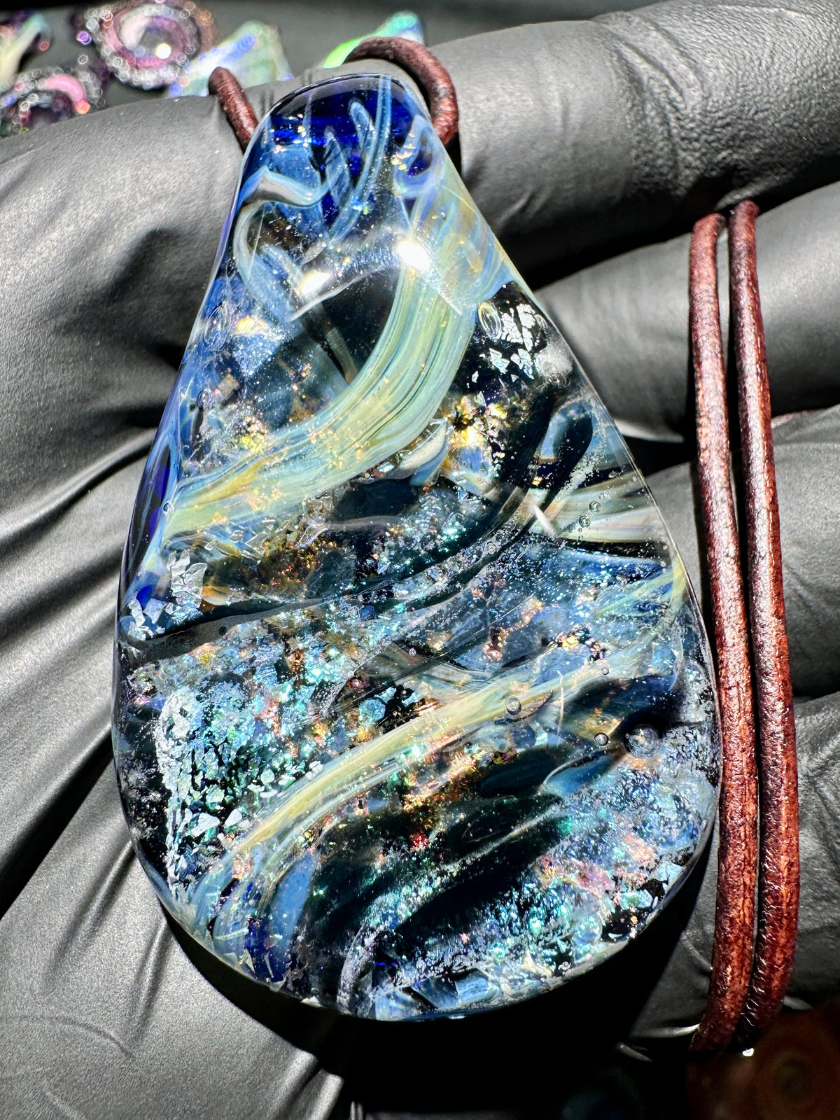 Chaos Pendant - Light Green/Blue, Dichro, UV