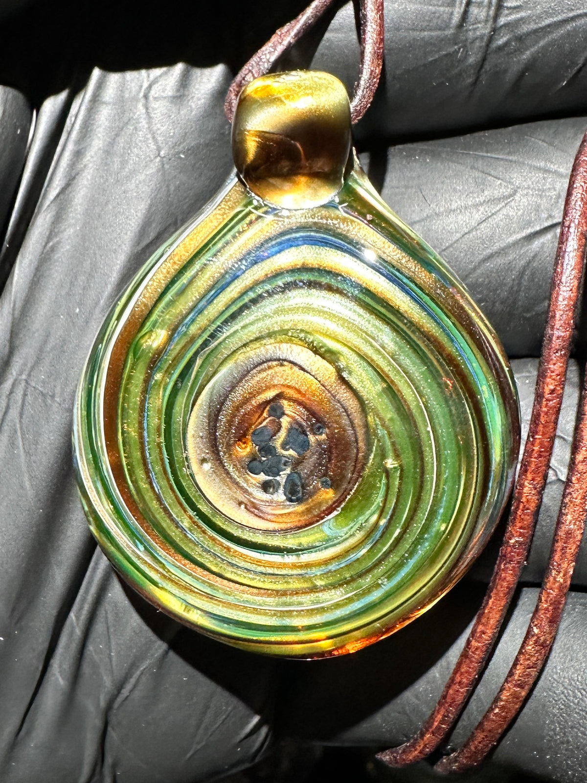 Galaxy Pendant - Gold, Dichro UV