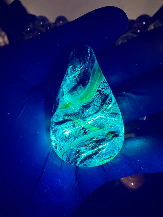 Chaos Pendant - Light Green/Blue, Dichro, UV