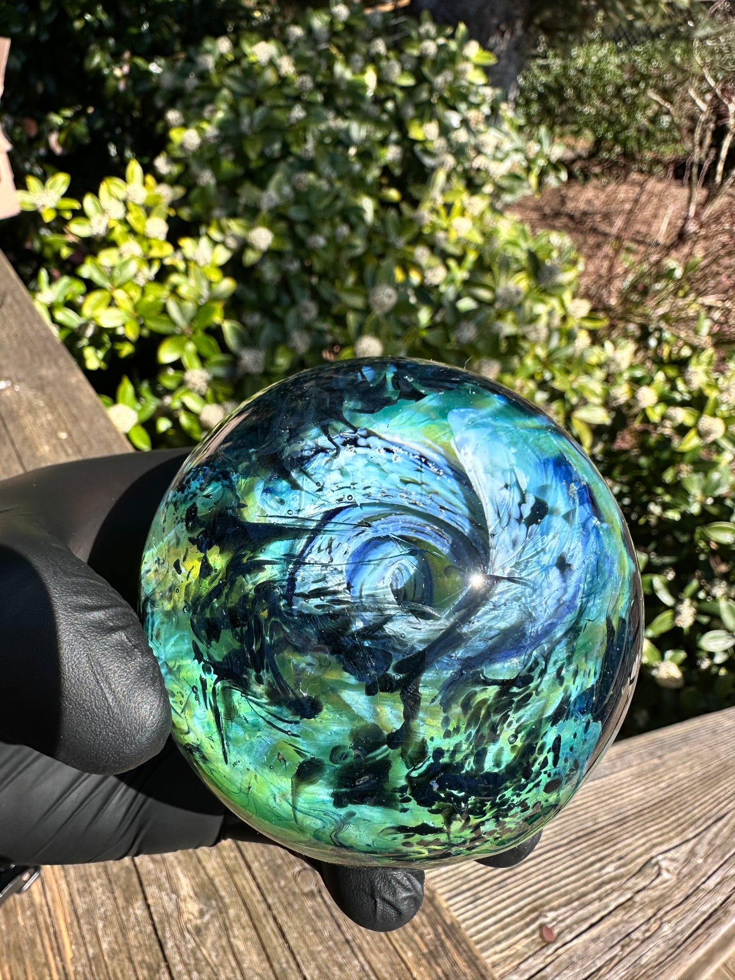 3.5" Infinity Orb + 6" chanterelle marble stand
