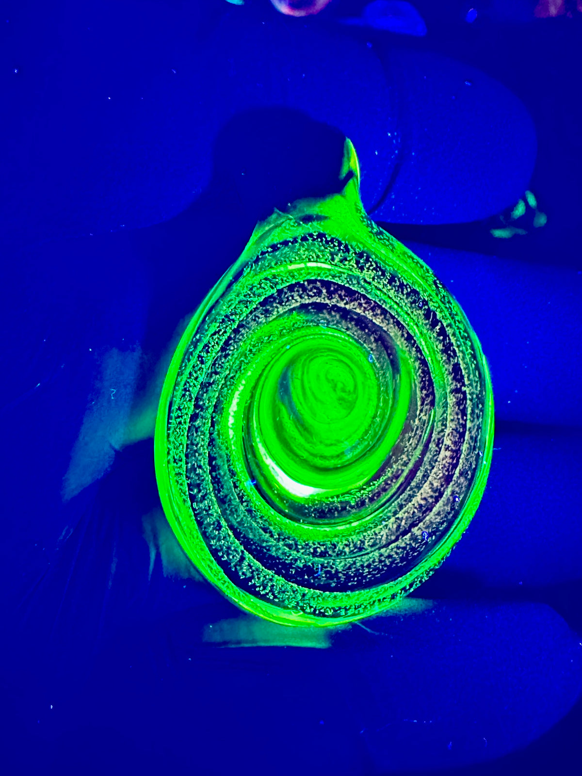 Galaxy Pendant - Gold, Dichro UV