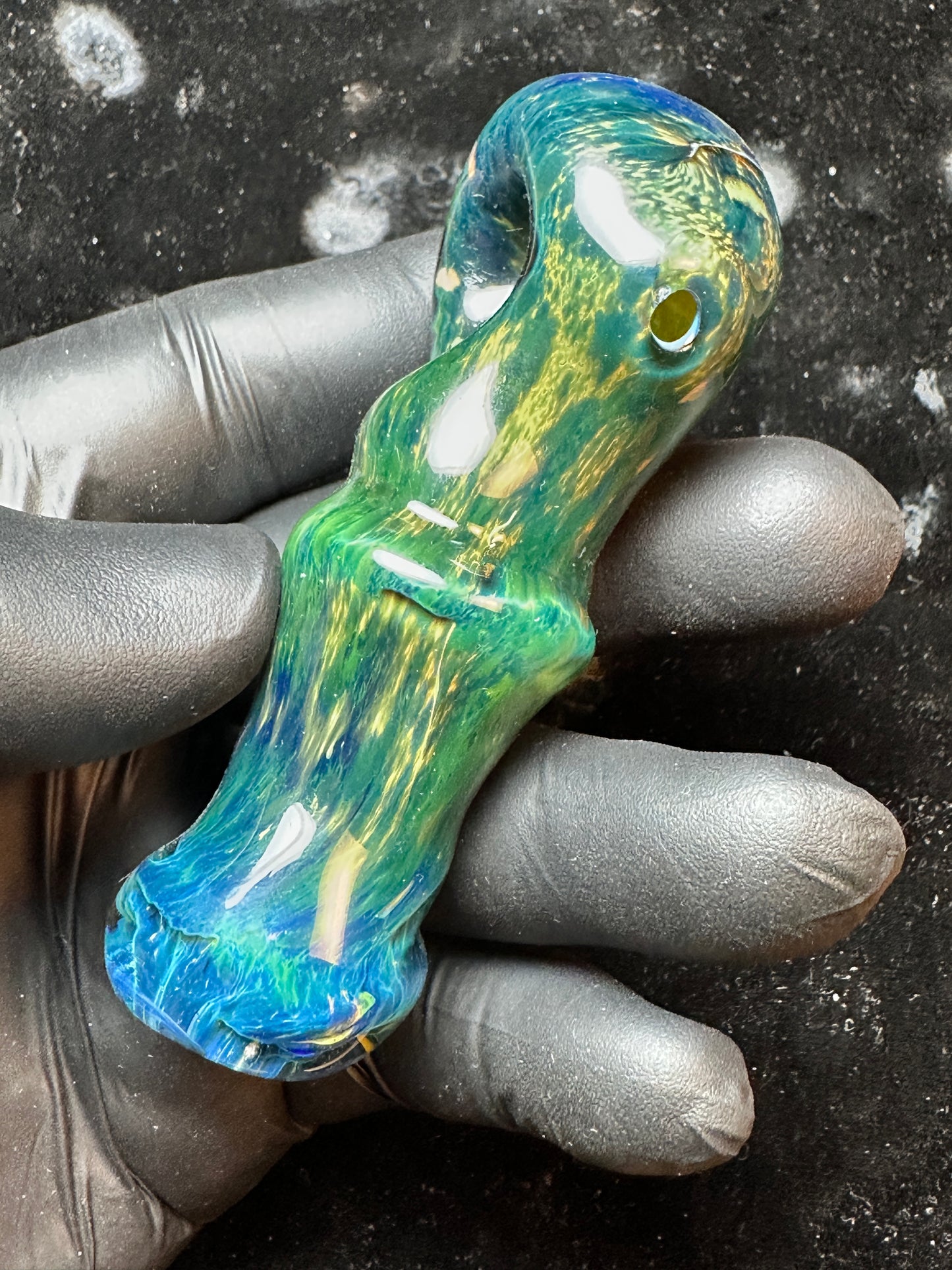 4" glass pipe