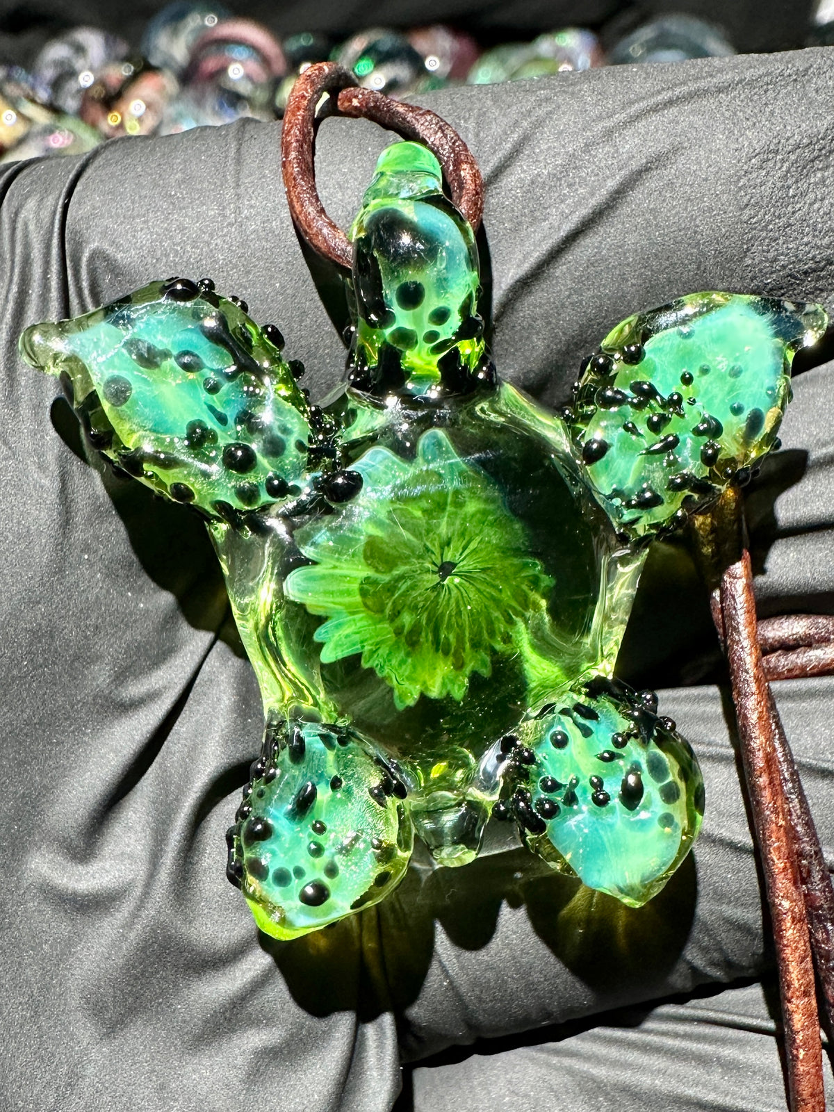 Sea Turtle Pendant - Black/Green